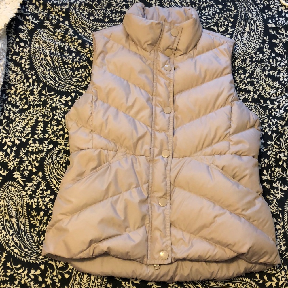 M J. Crew Puffer Vest Tan/Cream